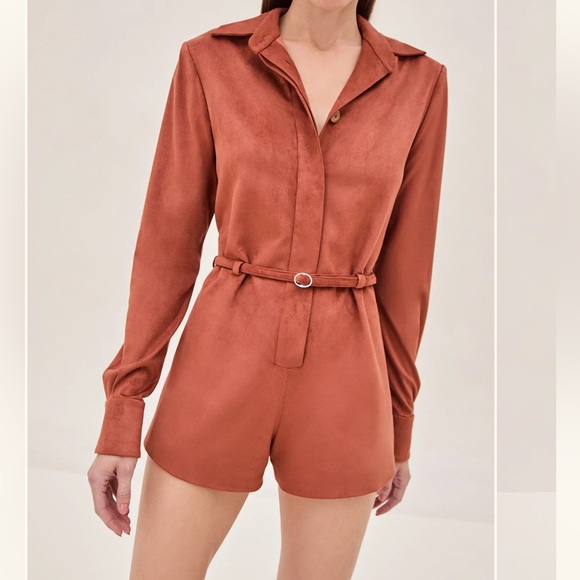 ALEXIS NWT ARCHER ROMPER - Picture 3 of 6